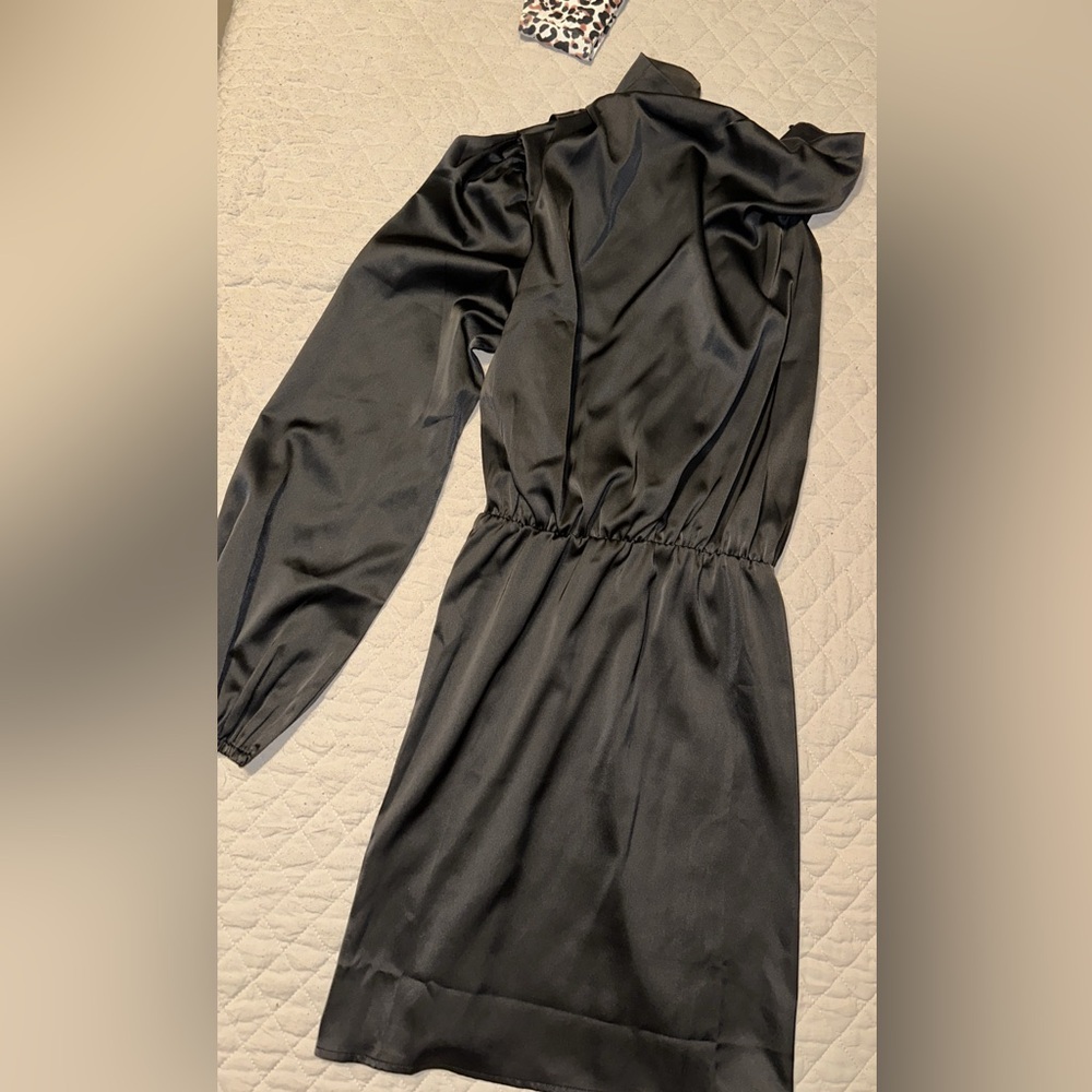 Size small